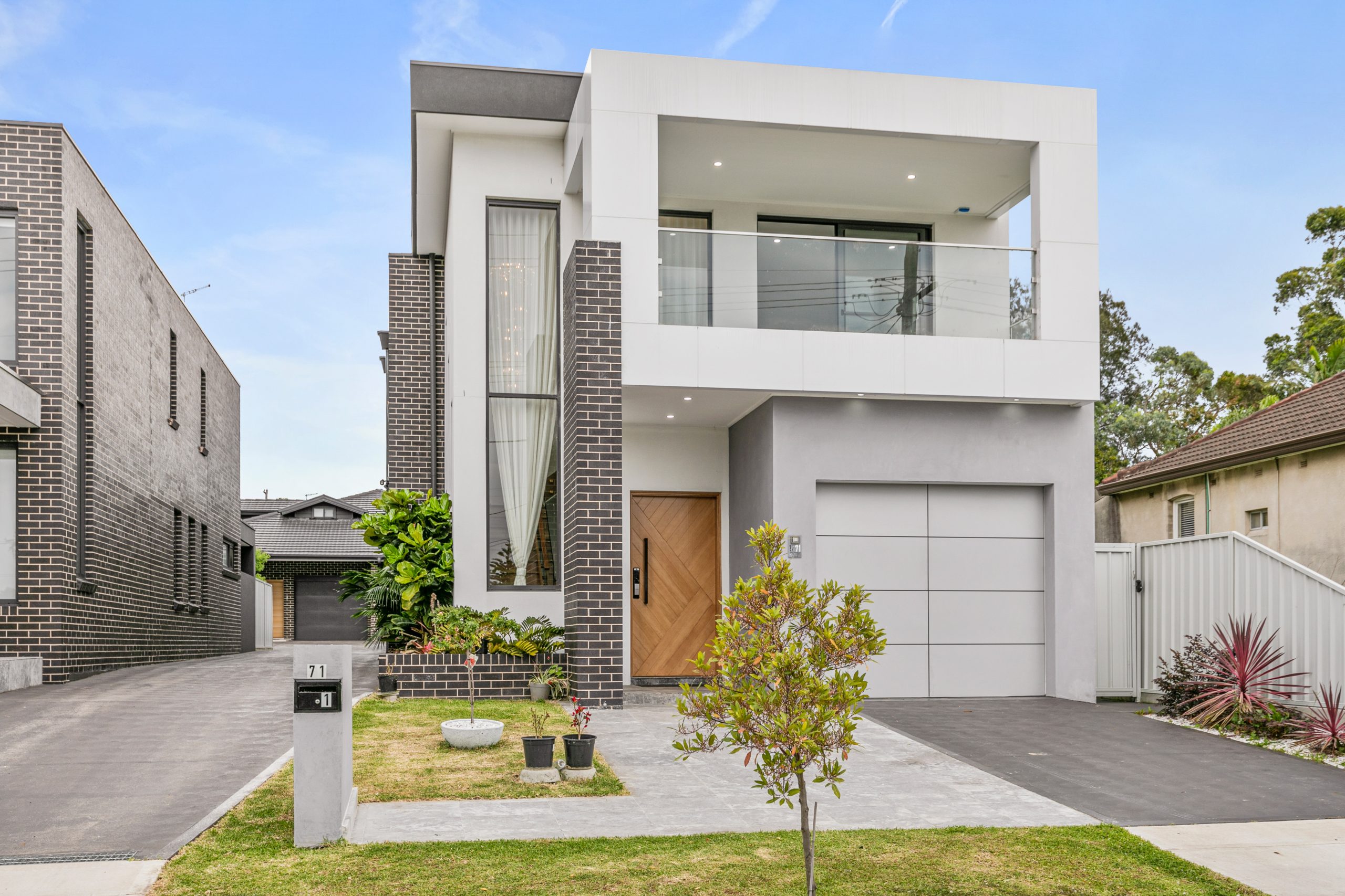 1/71 Lancaster Avenue, PUNCHBOWL  NSW  2196